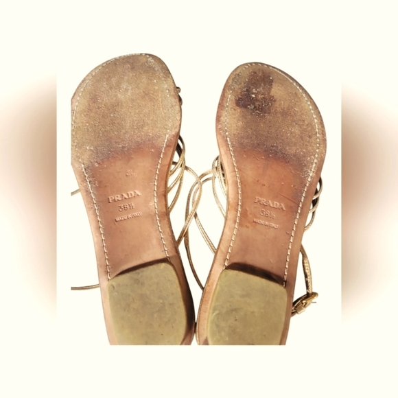 Prada Women's Elegant Gold Gladiator Style Ankle Buckle Strappy Sandals 38 1/2 - Picture 5 of 9